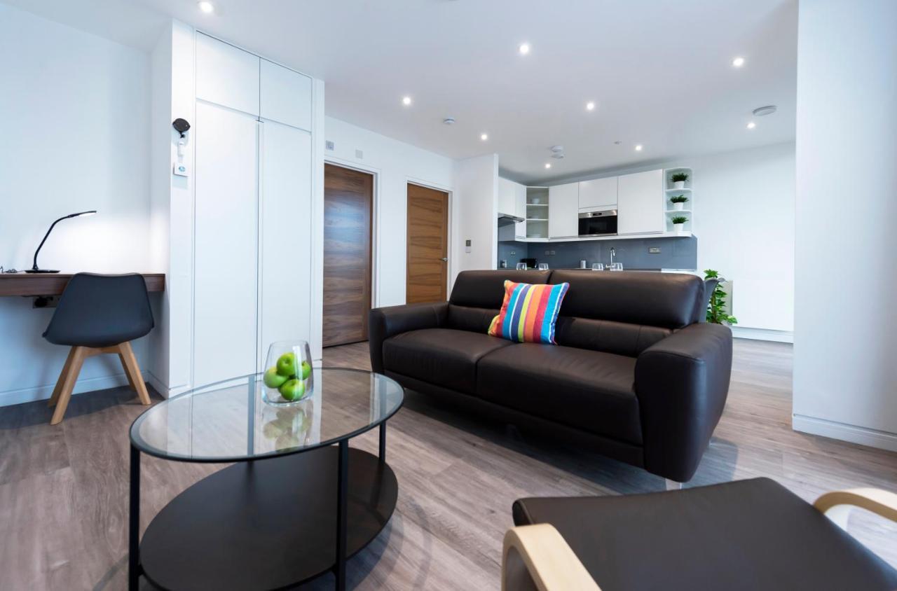 Apartrooms Aberdeen Portlethen Exteriör bild