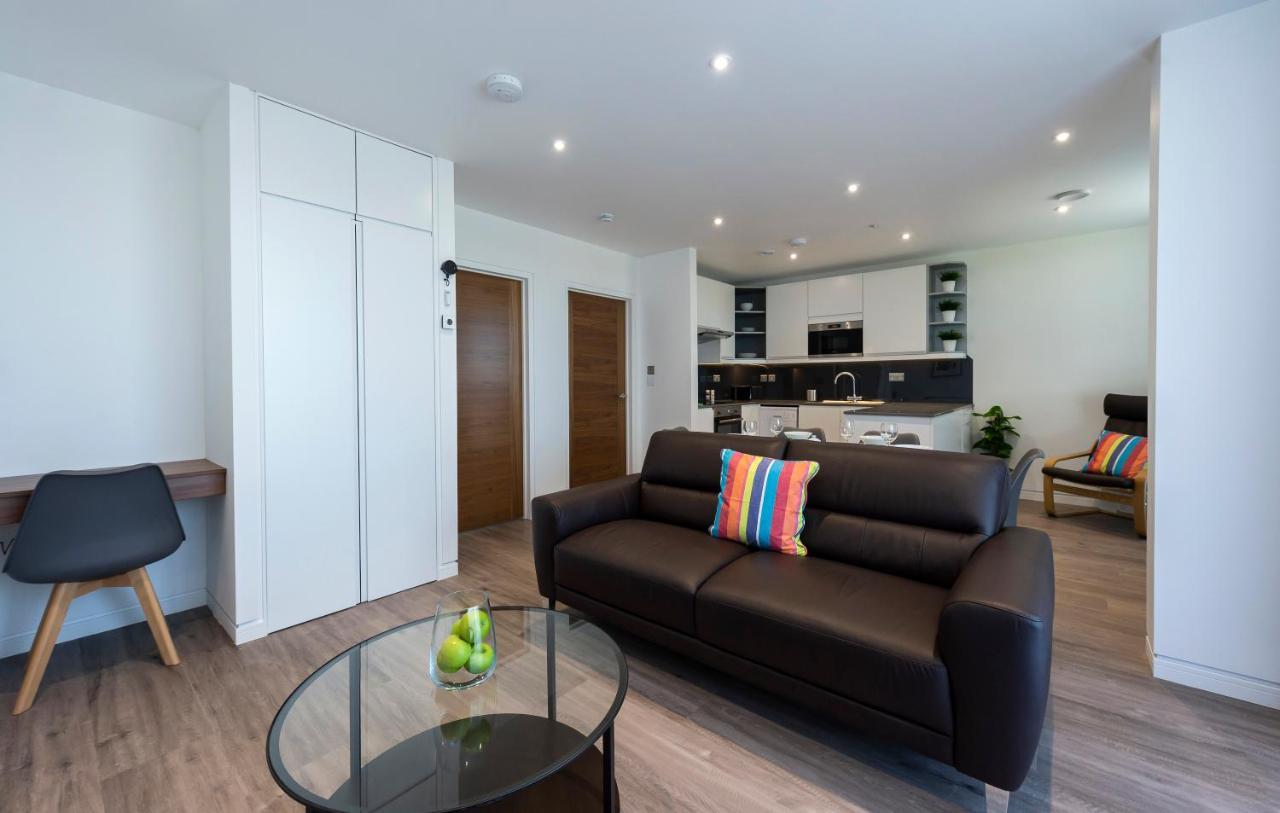 Apartrooms Aberdeen Portlethen Exteriör bild